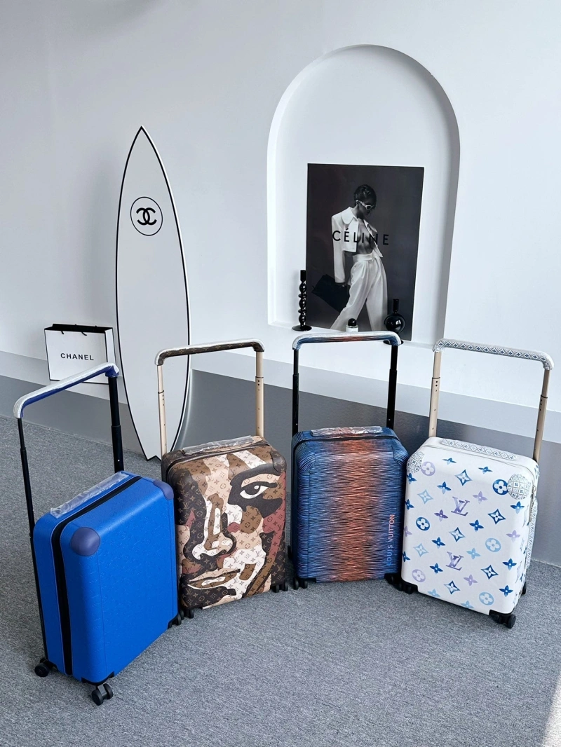LV Suitcase 4461-0302