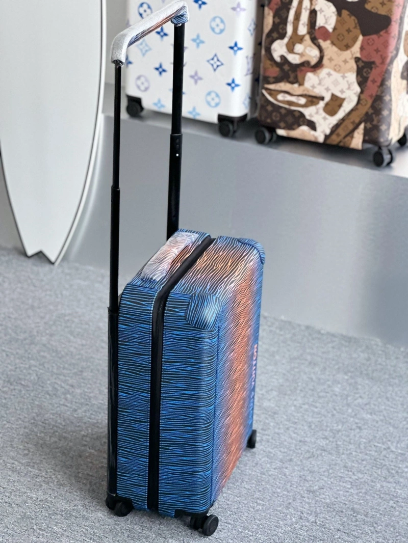 LV Suitcase 4461-0305