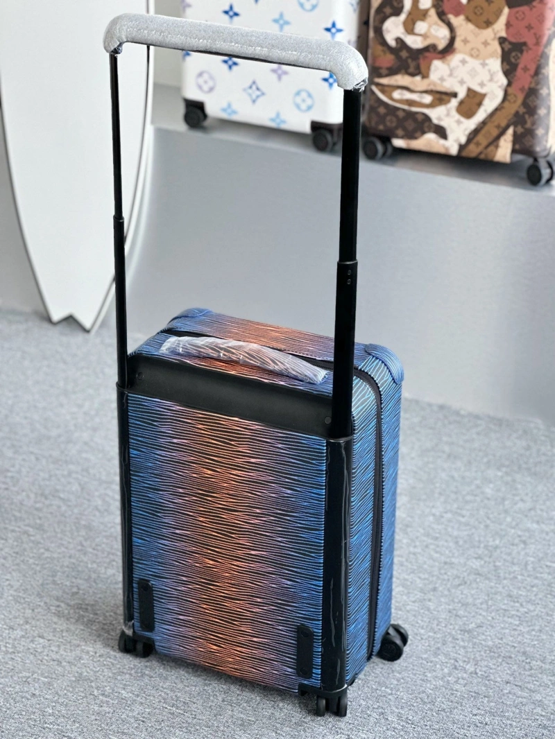 LV Suitcase 4461-0305