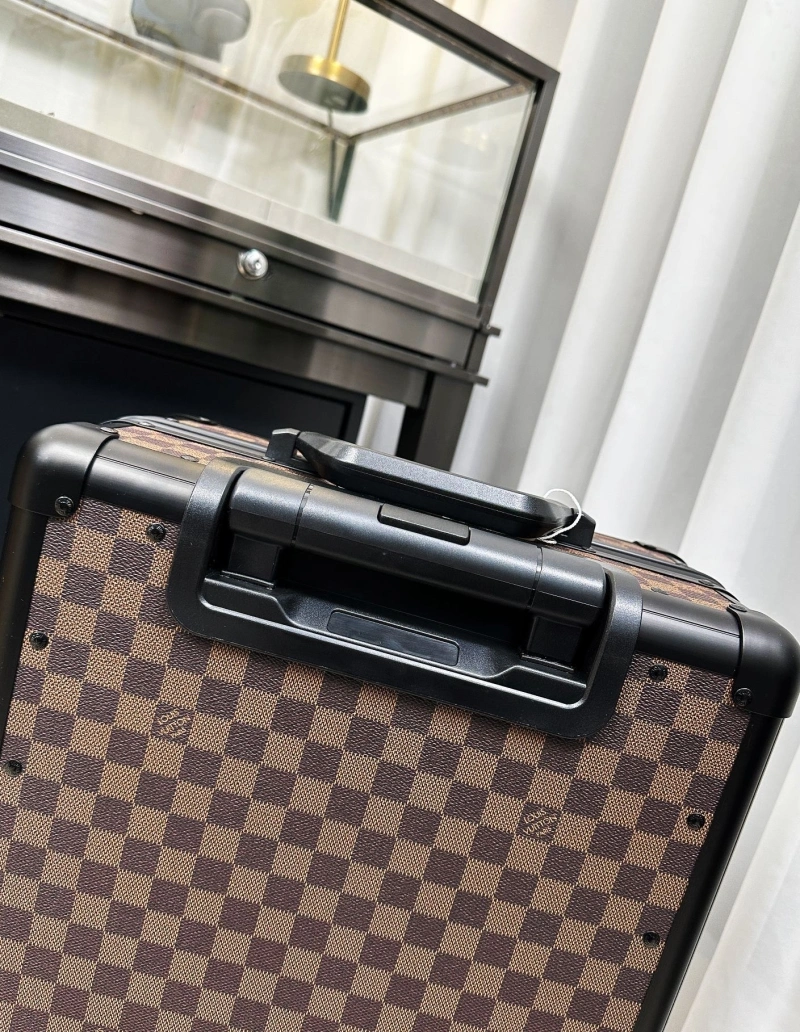 LV Suitcase 4461-0316