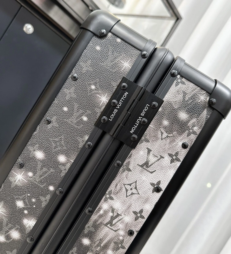 LV Suitcase 4461-0320