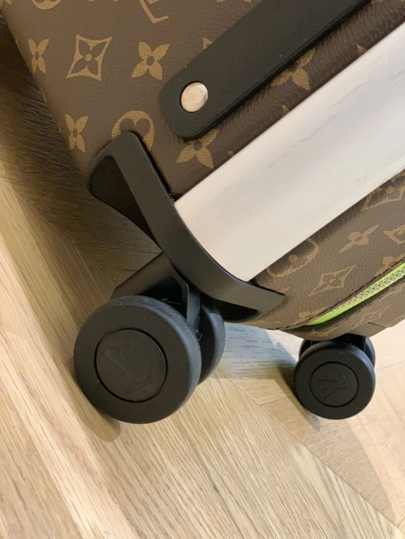 LV Suitcase 4461-0329
