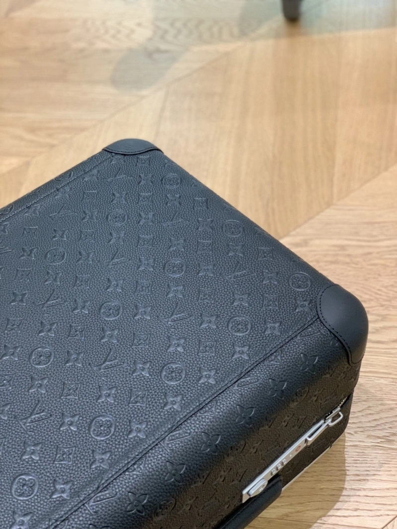 LV Suitcase 4461-0333