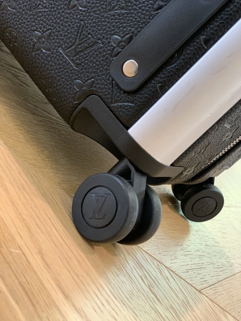 LV Suitcase 4461-0333