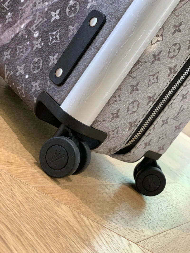 LV Suitcase 4461-0334