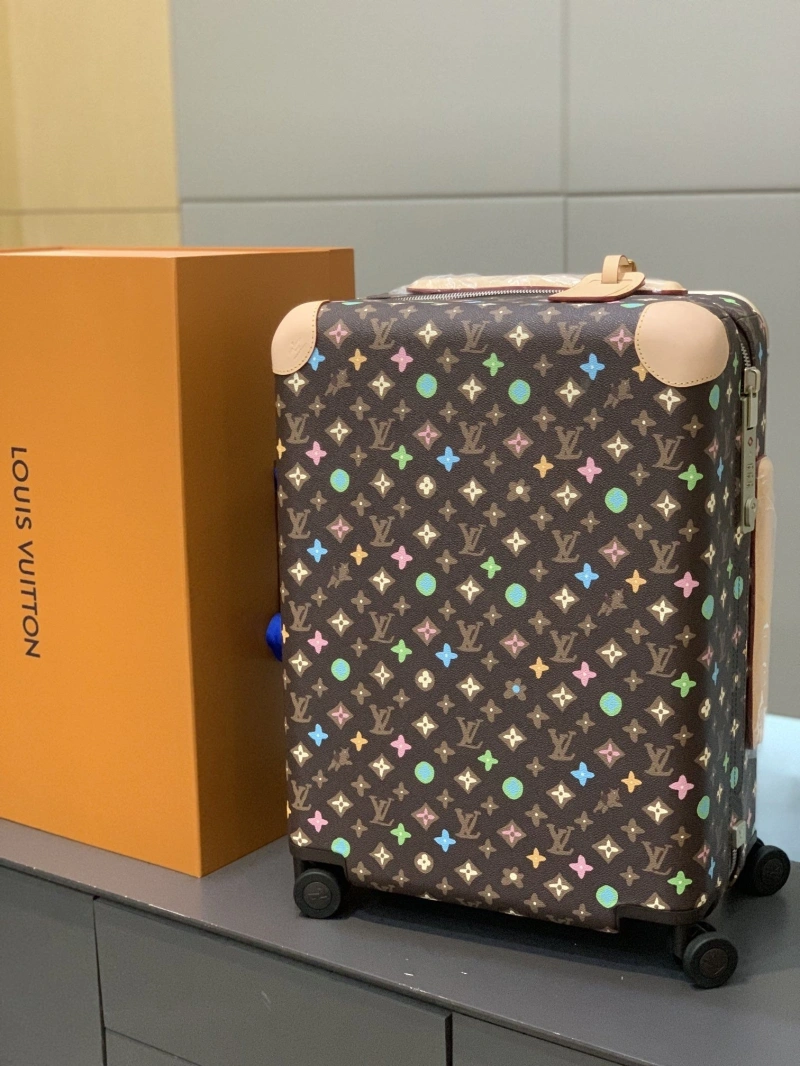 LV Suitcase 4461-0362