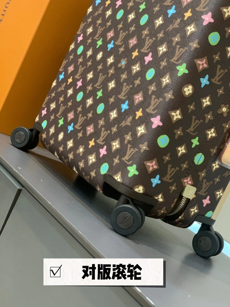 LV Suitcase 4461-0362