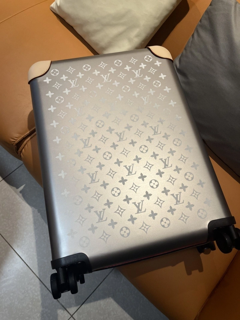LV Suitcase 4461-0373
