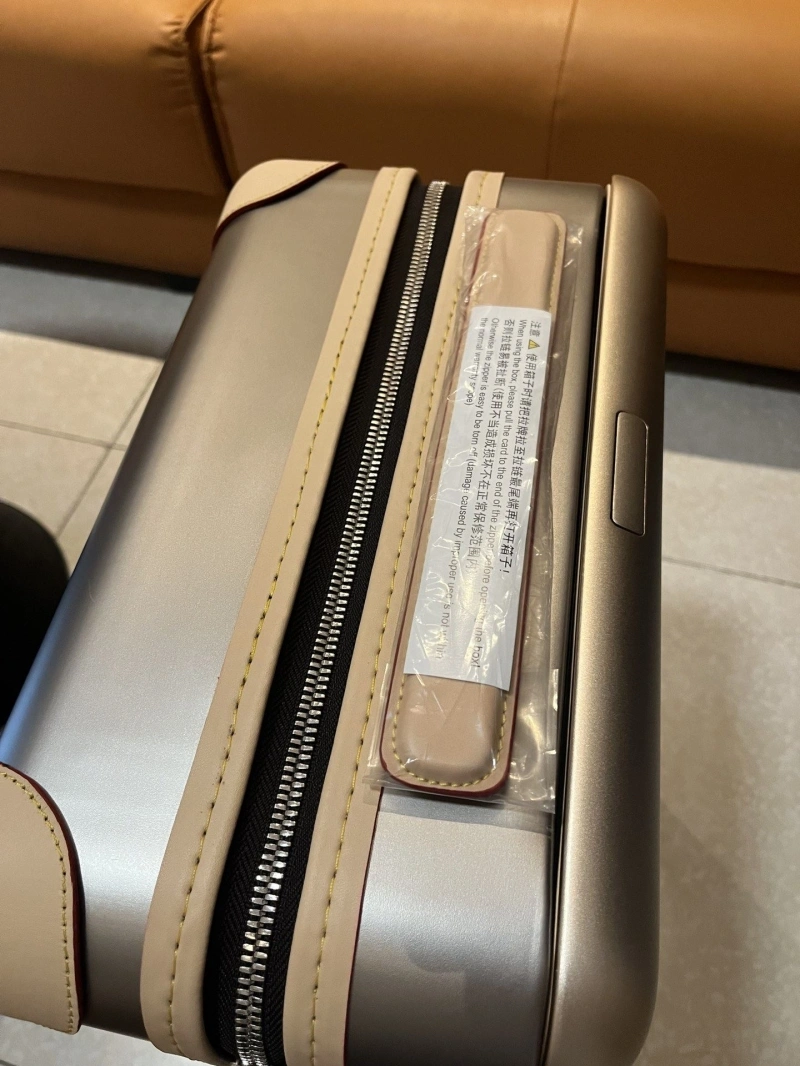 LV Suitcase 4461-0373