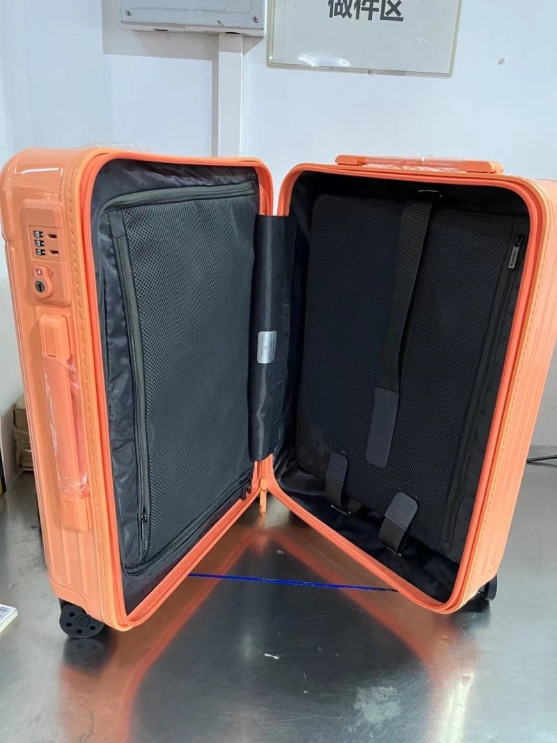 R1m0wa suitcase 4461-0378