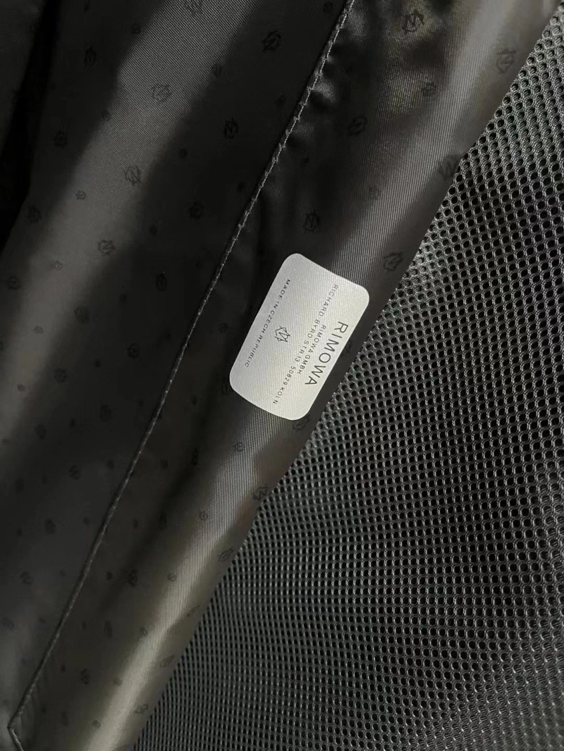 R1m0wa suitcase 4461-0380