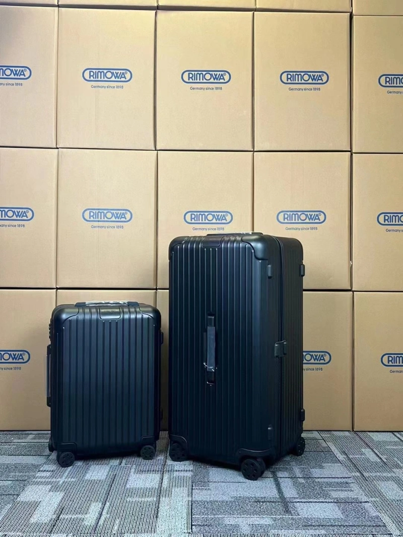 R1m0wa suitcase 4461-0382