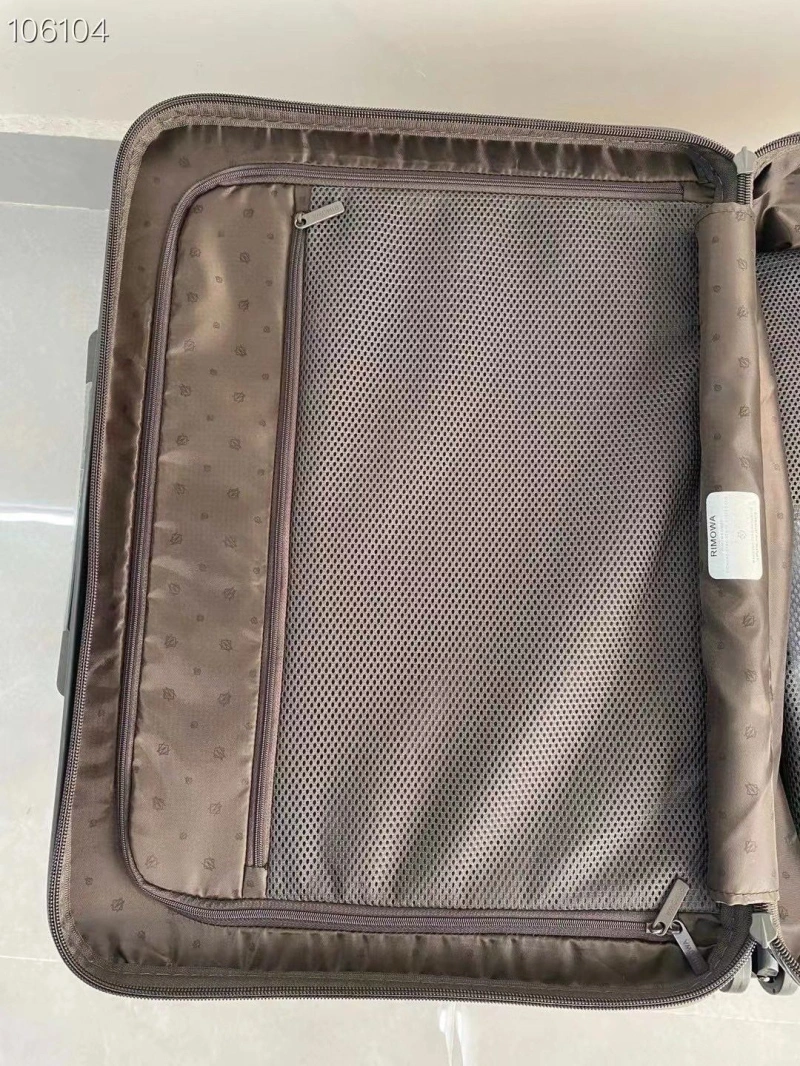 R1m0wa suitcase 4461-0384