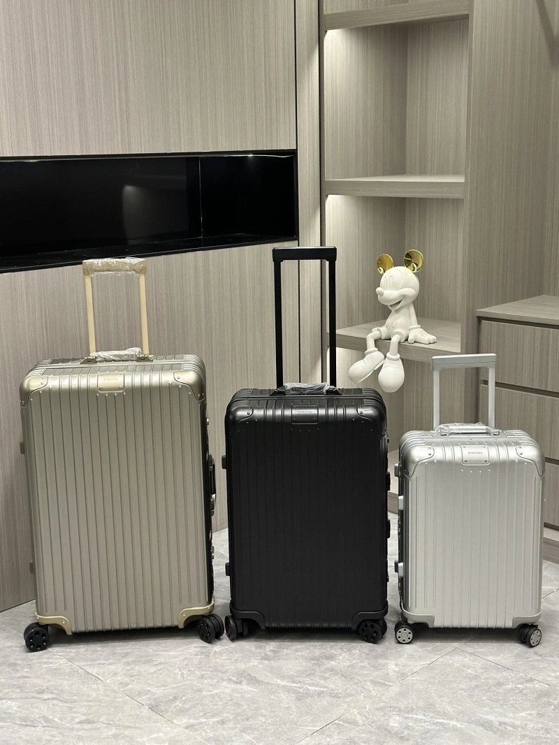 R1m0wa suitcase 4461-0403