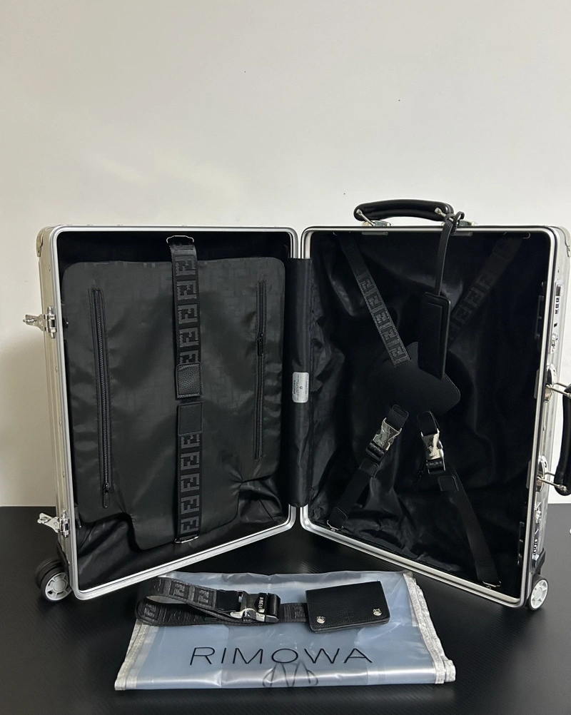 R1m0wa suitcase 4461-0405