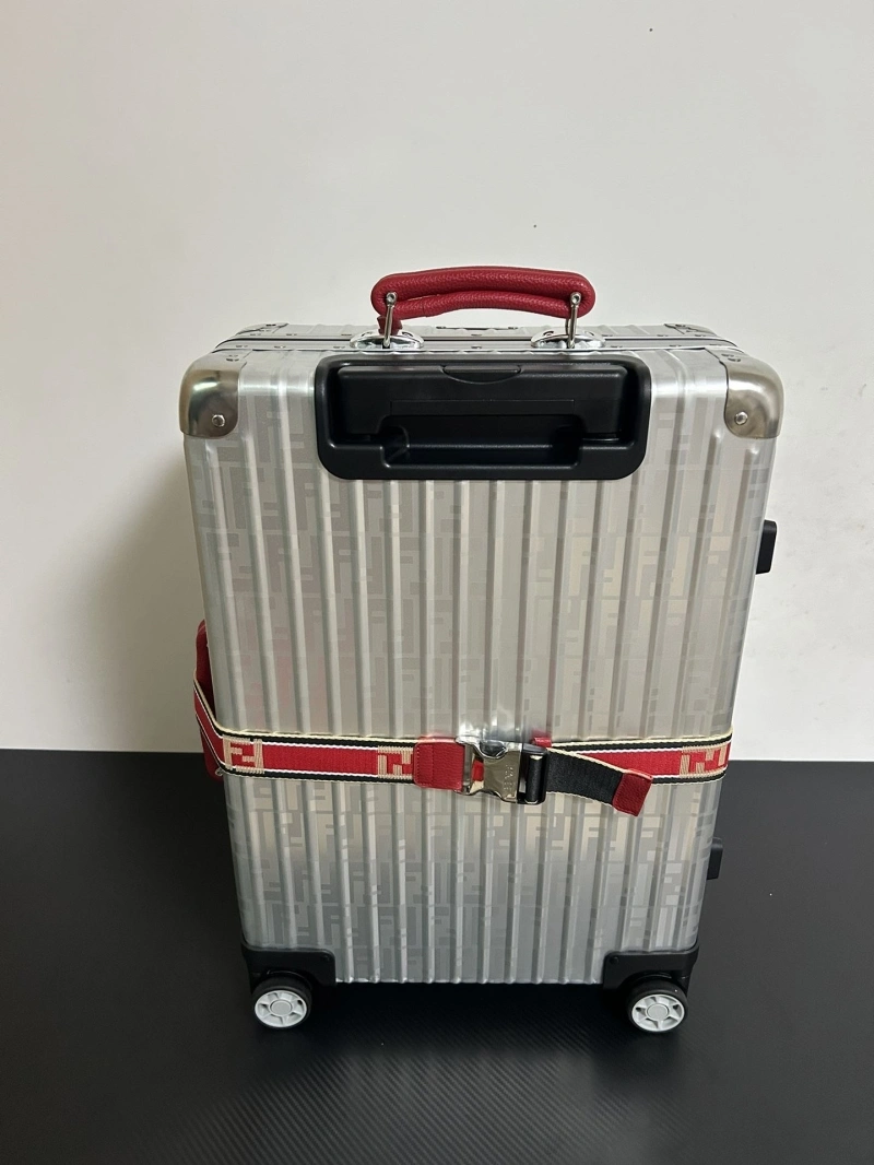 R1m0wa suitcase 4461-0406