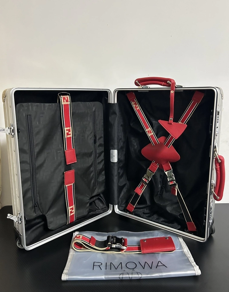 R1m0wa suitcase 4461-0406