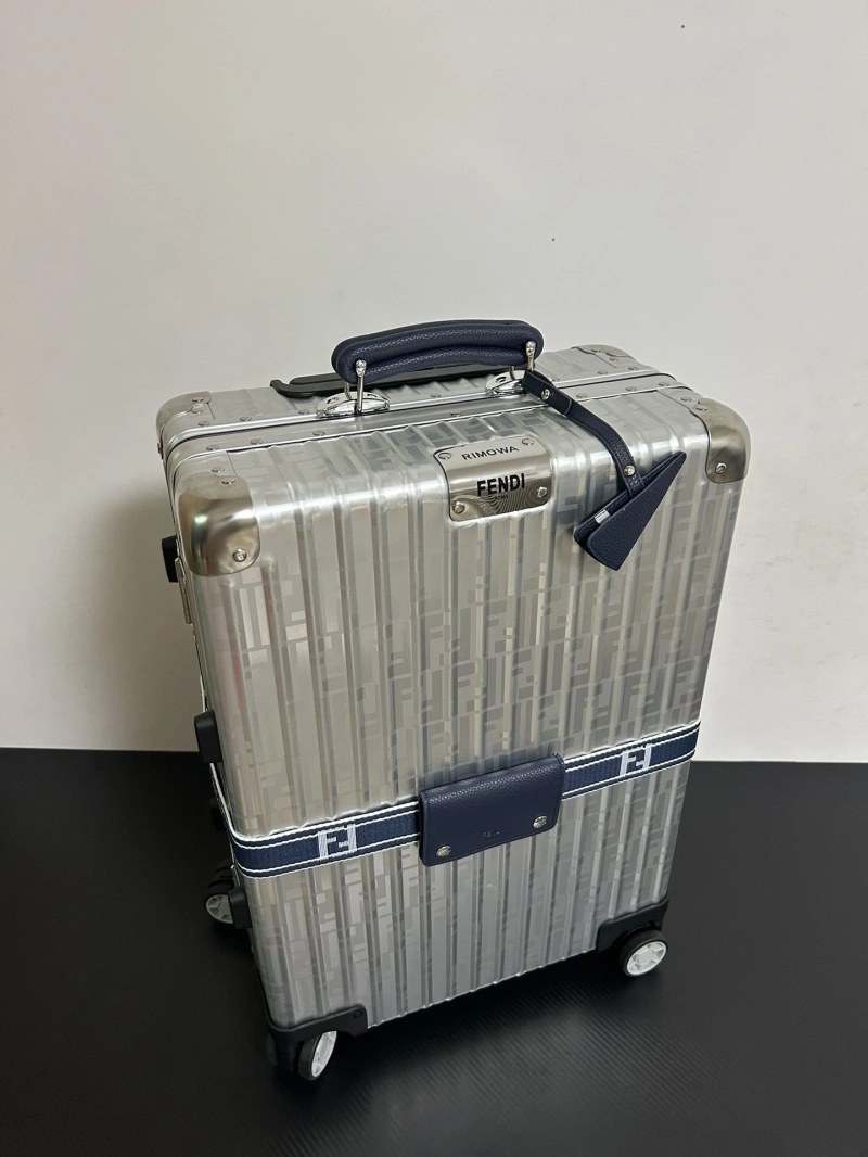 R1m0wa suitcase 4461-0407