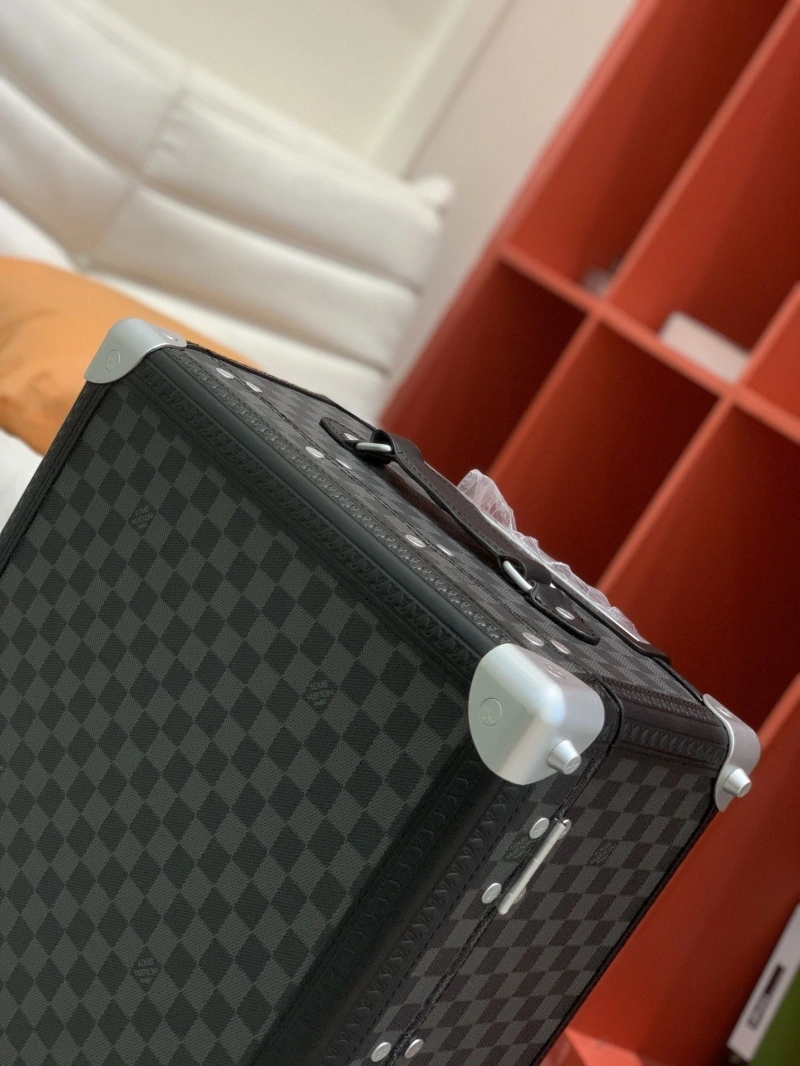 LV Suitcase 4461-0411