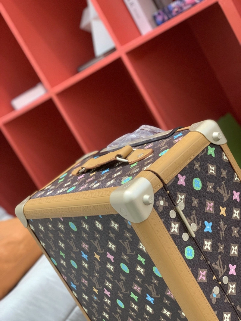 LV Suitcase 4461-0412
