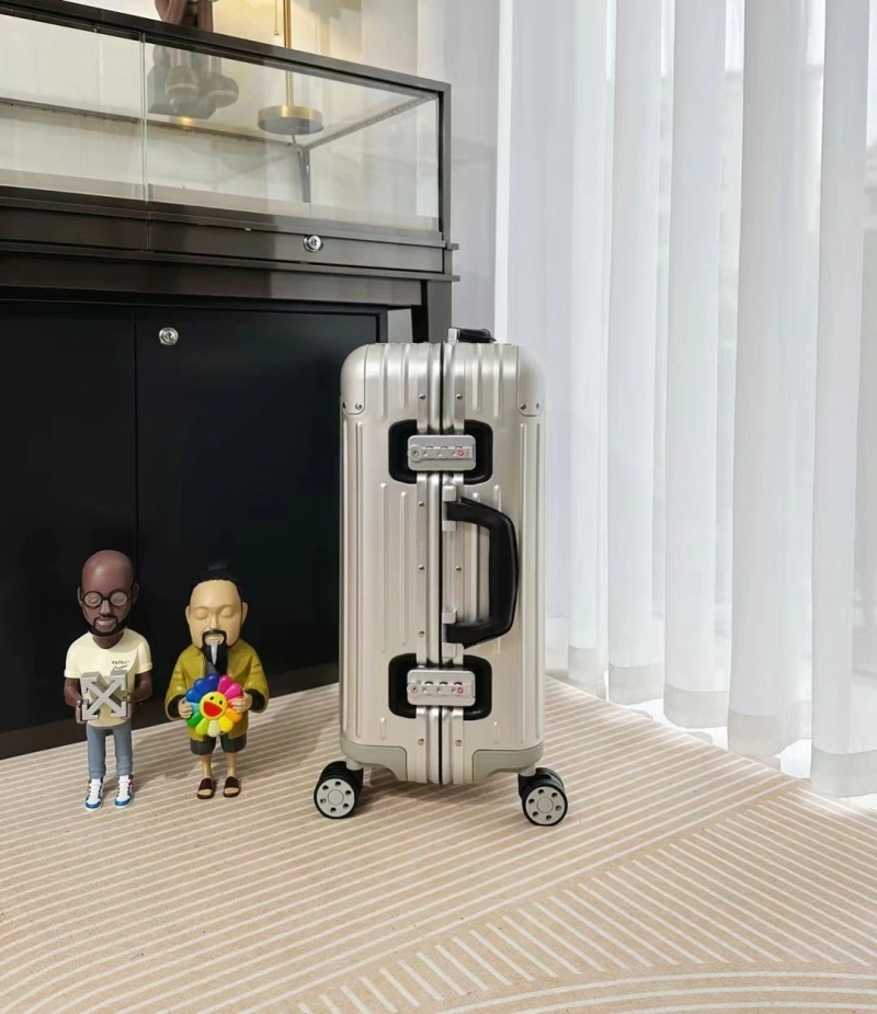 R1m0wa suitcase 4461-0415