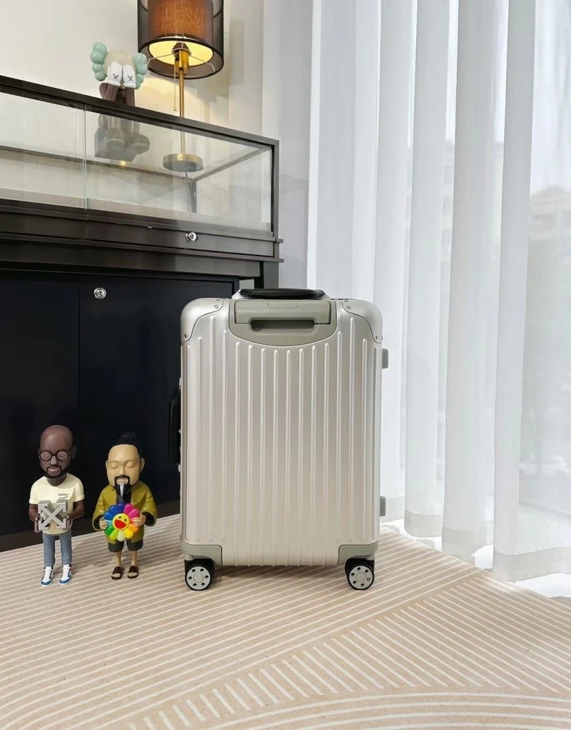 R1m0wa suitcase 4461-0415