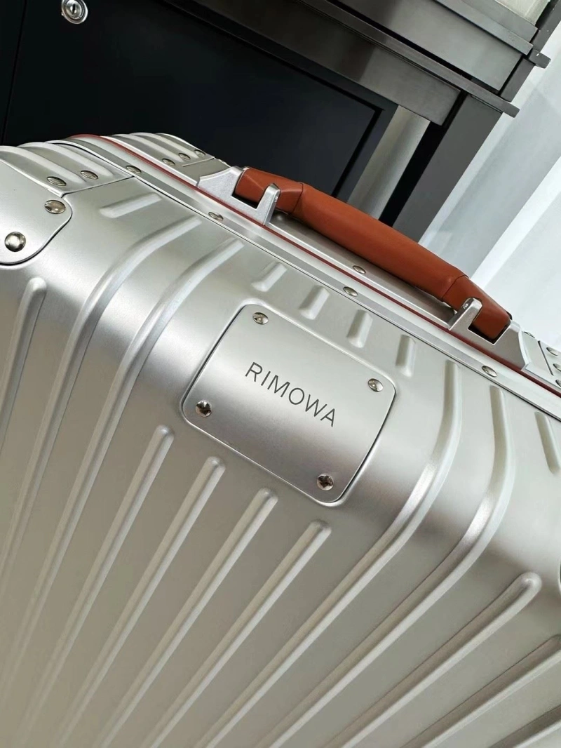 R1m0wa suitcase 4461-0416