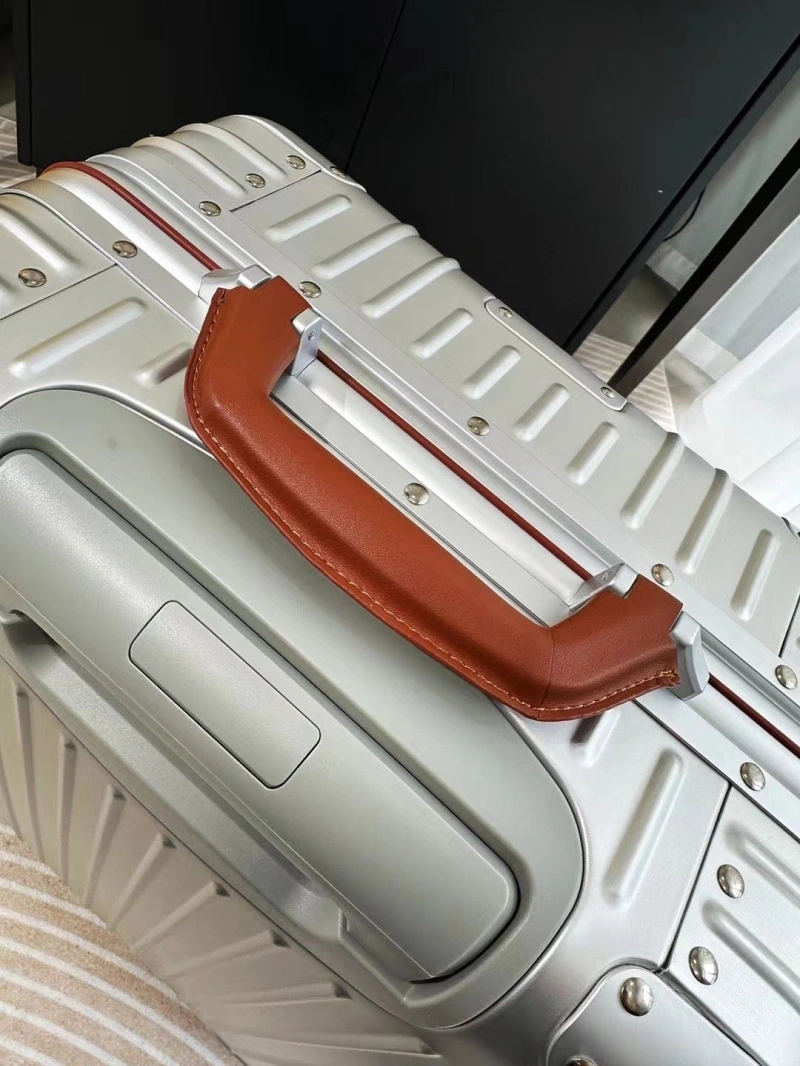 R1m0wa suitcase 4461-0416