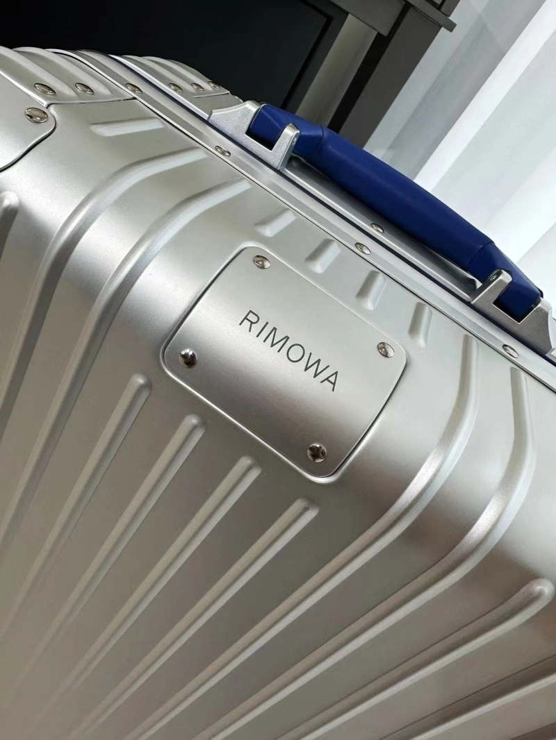 R1m0wa suitcase 4461-0417