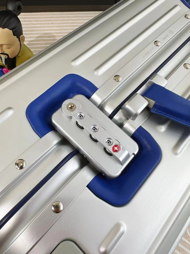 R1m0wa suitcase 4461-0417