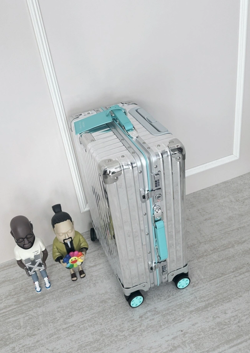R1m0wa suitcase 4461-0419