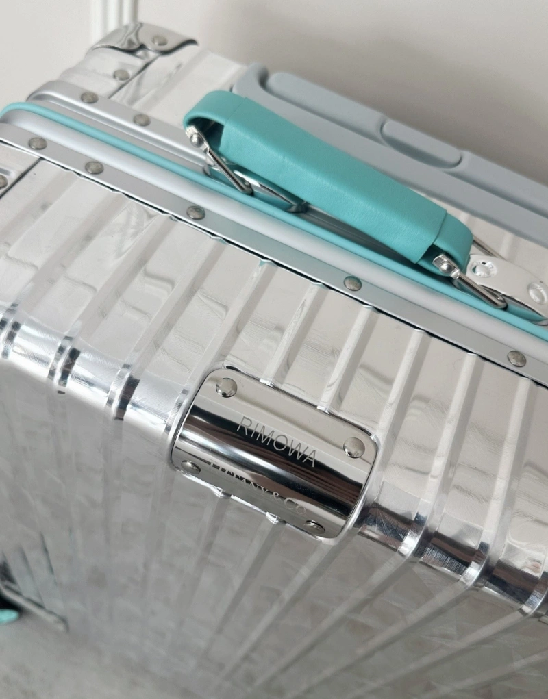 R1m0wa suitcase 4461-0419