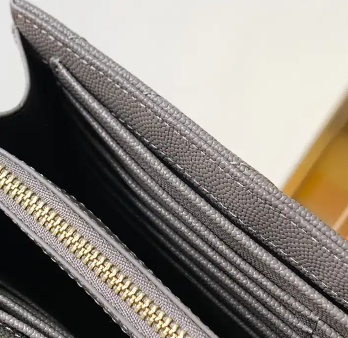 Gvc*1 satchel bags 4837a-0007
