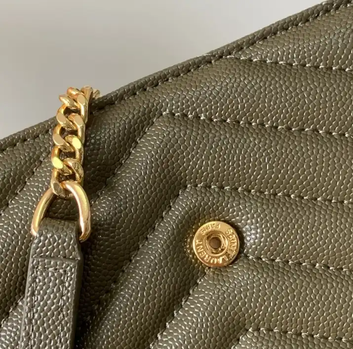 Gvc*1 satchel bags 4837a-0017