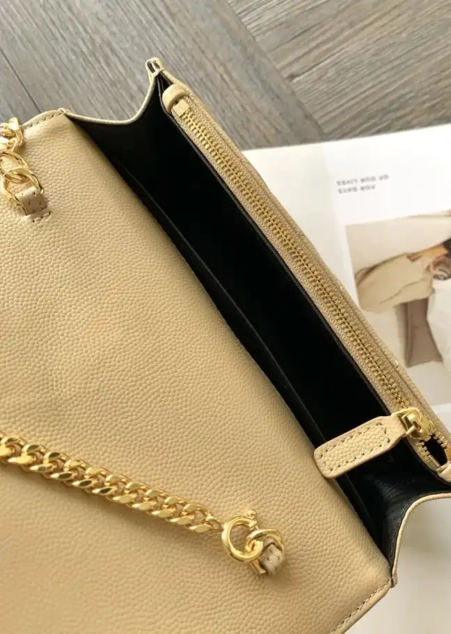 Gvc*1 satchel bags 4837a-0018