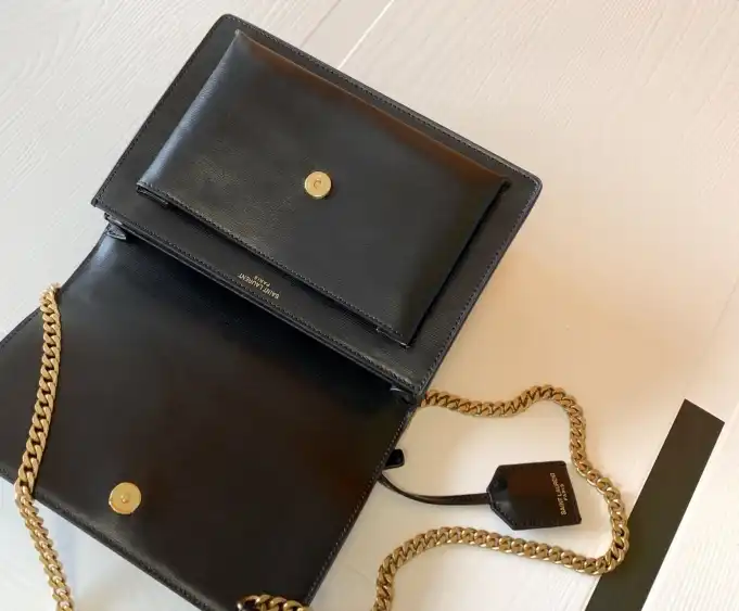 Gvc*1 satchel bags 4837a-0030