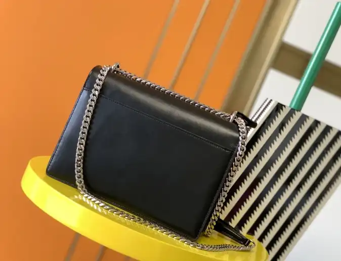 Gvc*1 satchel bags 4837a-0031