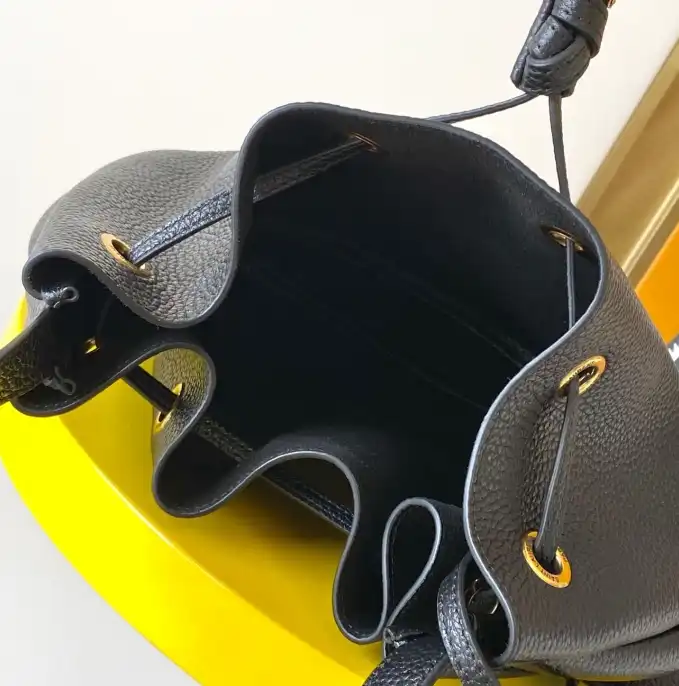 Gvc*1 top handle bags 4837a-0032