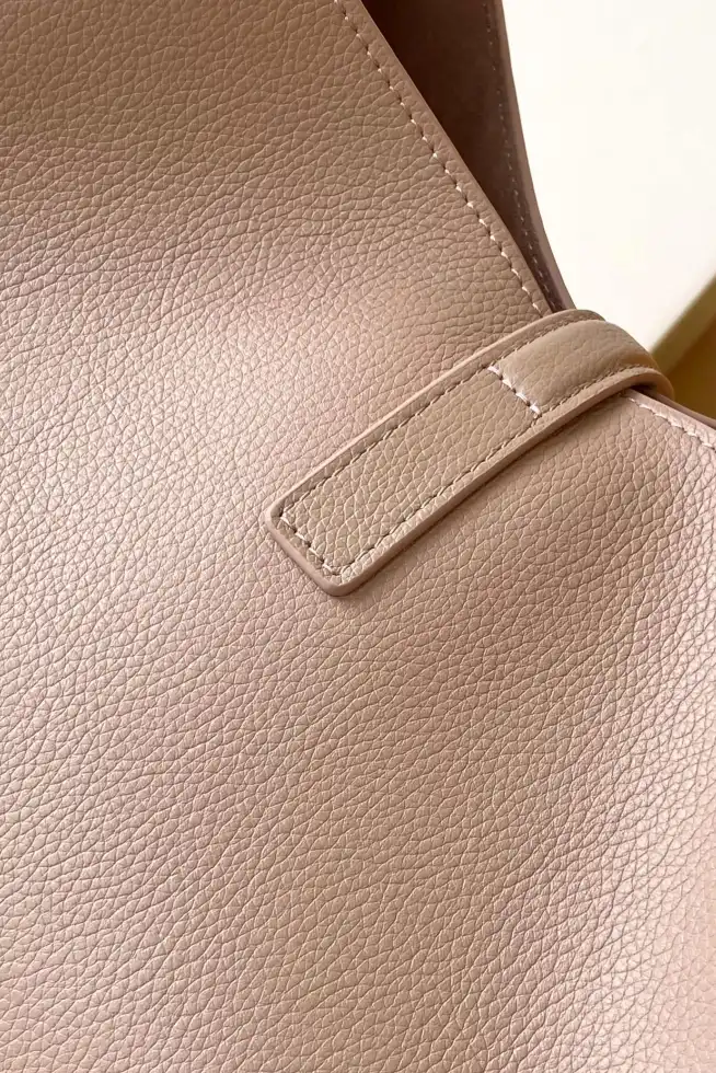Gvc*1 top handle bags 4837a-0033