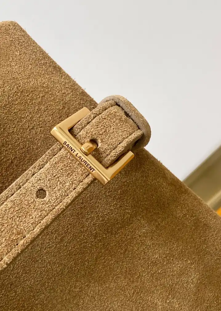 Gvc*1 bucket bags 4837a-0037