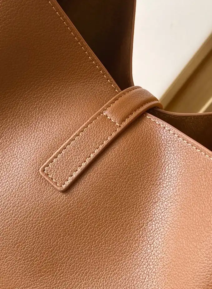 Gvc*1 top handle bags 4837a-0043