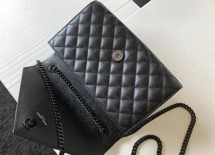 Gvc*1 satchel bags 4837a-0050