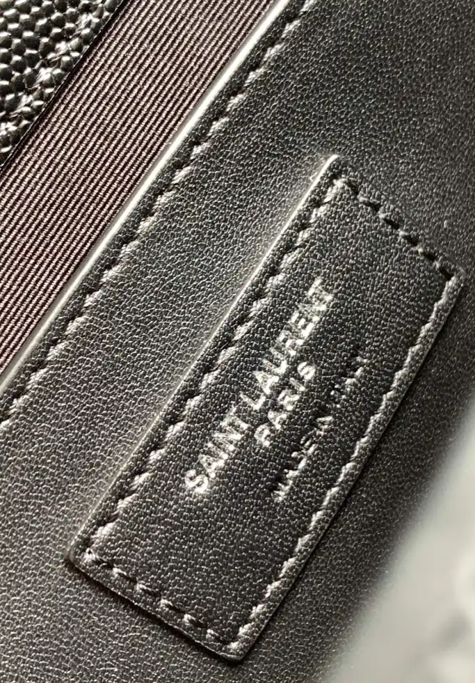 Gvc*1 satchel bags 4837a-0050