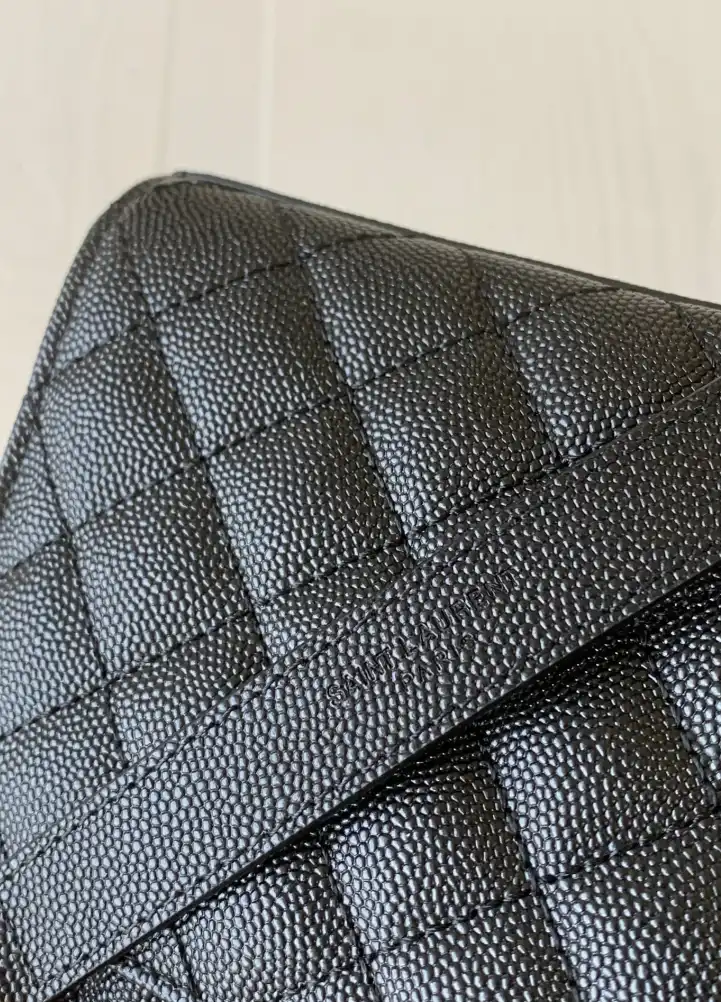 Gvc*1 satchel bags 4837a-0051