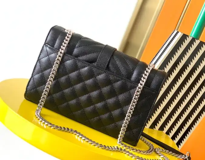 Gvc*1 satchel bags 4837a-0052
