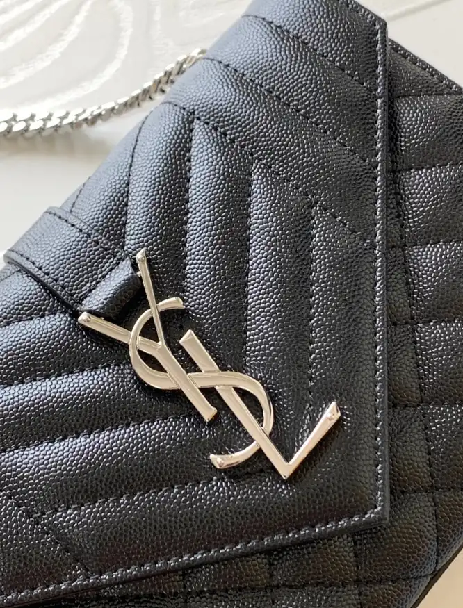 Gvc*1 satchel bags 4837a-0052