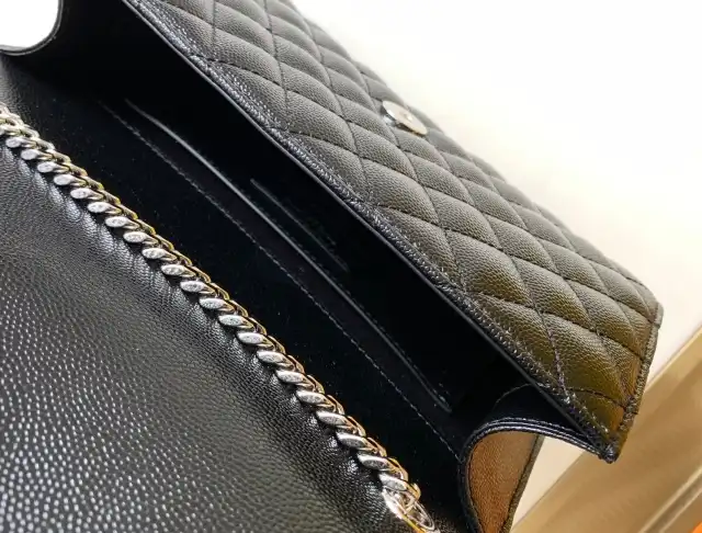 Gvc*1 satchel bags 4837a-0052