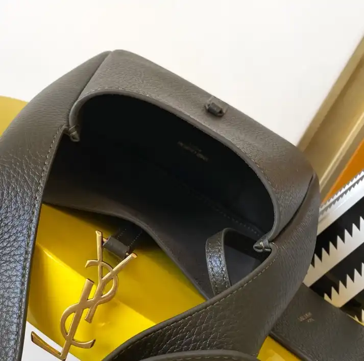 Gvc*1 shopping bags 4837a-0056