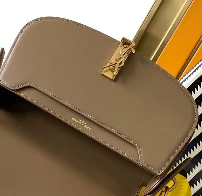 Gvc*1 top handle bags 4837a-0058