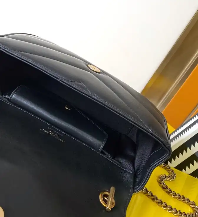 Gvc*1 satchel bags 4837a-0063